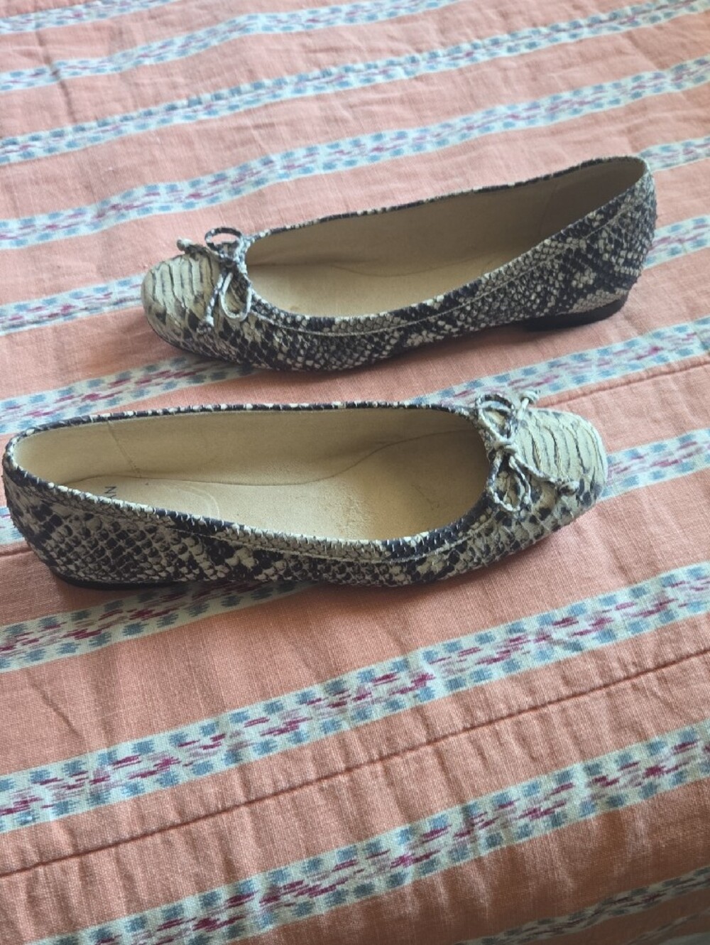 Stuart Weitzman Snake Skin Ballet Flats in Black and Cream - Picture 5 of 10